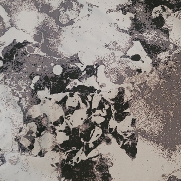 Abstract Print Tank - Picture 4 of 4